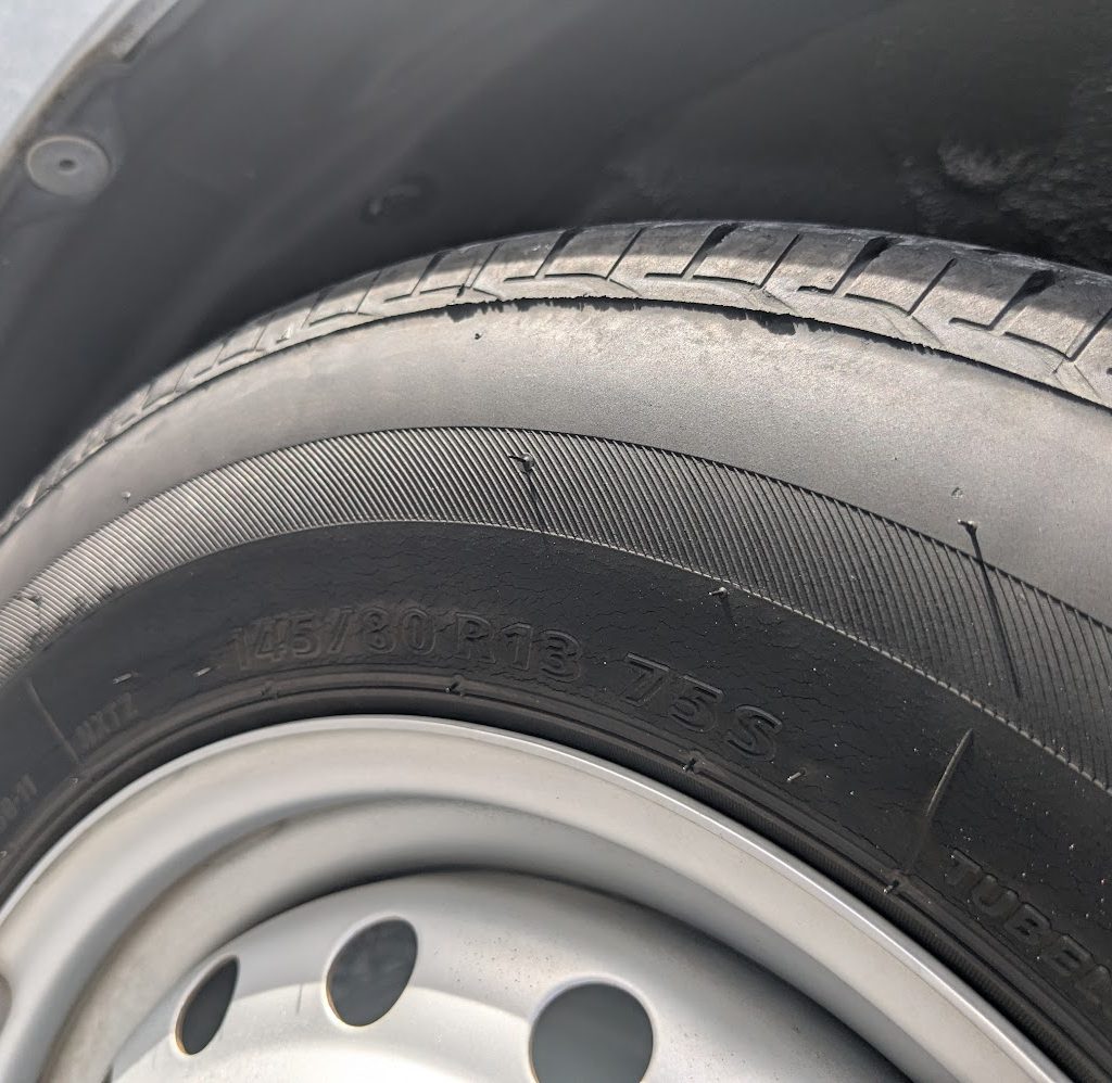 Daihatsu Mira Van 2WD TX automatic 660cc